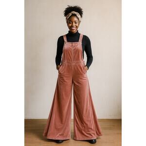BiBi Dusty Rose Velvet Wide Leg Overalls Jumpsuit Adjustable Straps Small boho